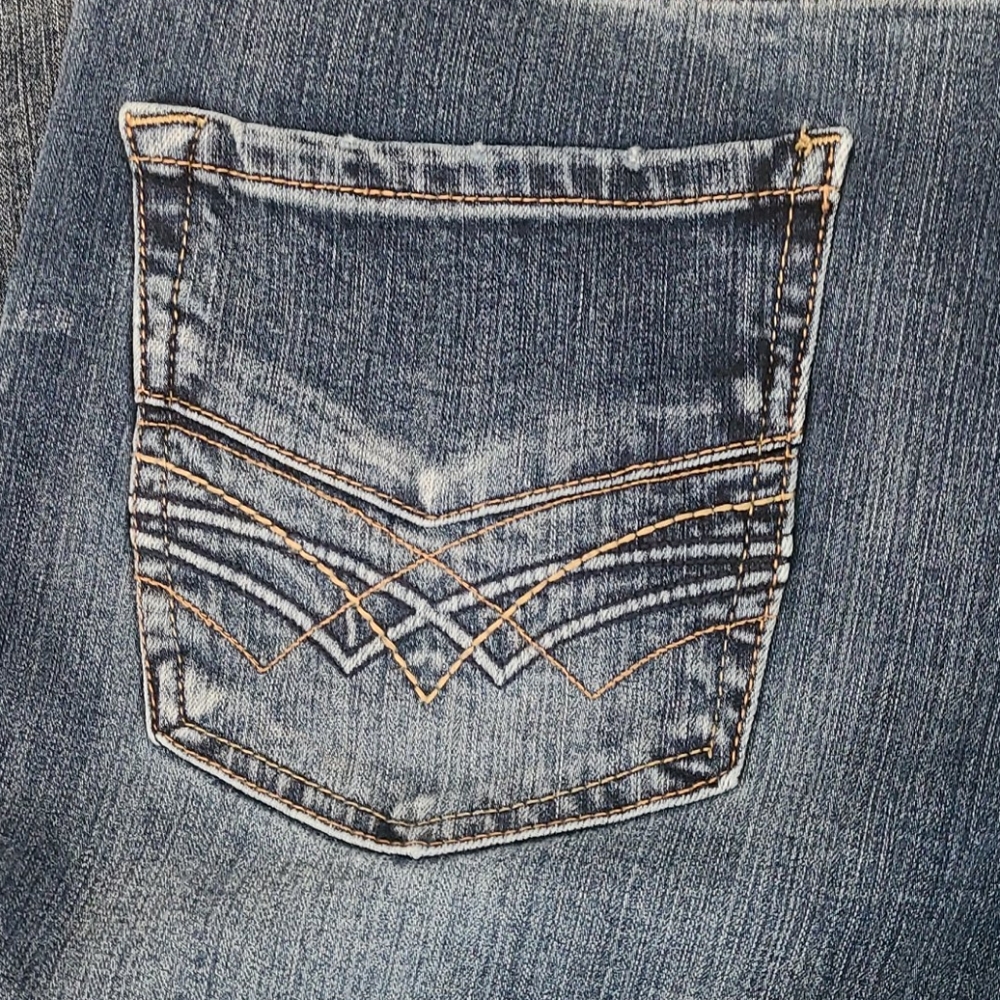 Seven7 Straight Fit Jean - Picture 5 of 6